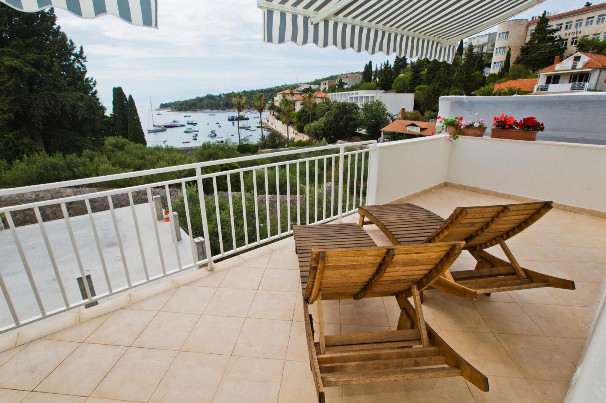 Apartments Grgo Hvar Town Extérieur photo