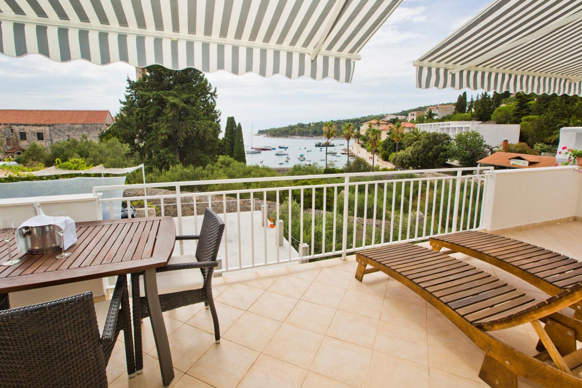Apartments Grgo Hvar Town Extérieur photo
